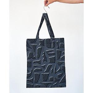 Dark Fragments bag